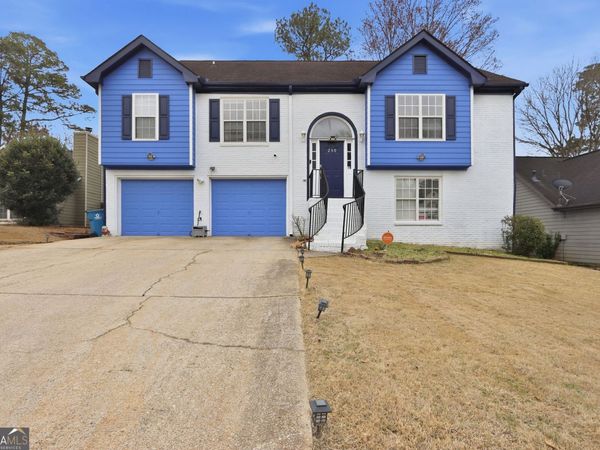 230 Oak Vista Court, Lawrenceville, GA 30044