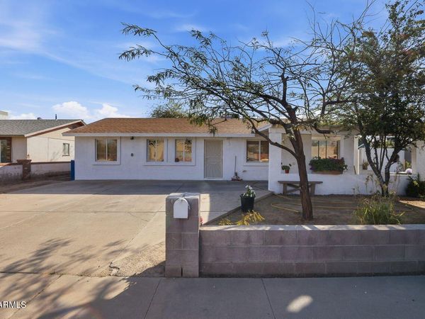 1823 N 48 Avenue, Phoenix, AZ 85035