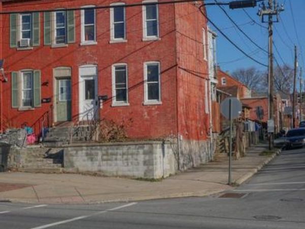 855 LANCASTER AVENUE, COLUMBIA, PA 17512