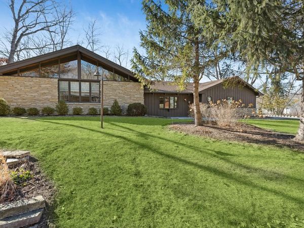 N2337 W Main ROAD, Lake Geneva, WI 53147