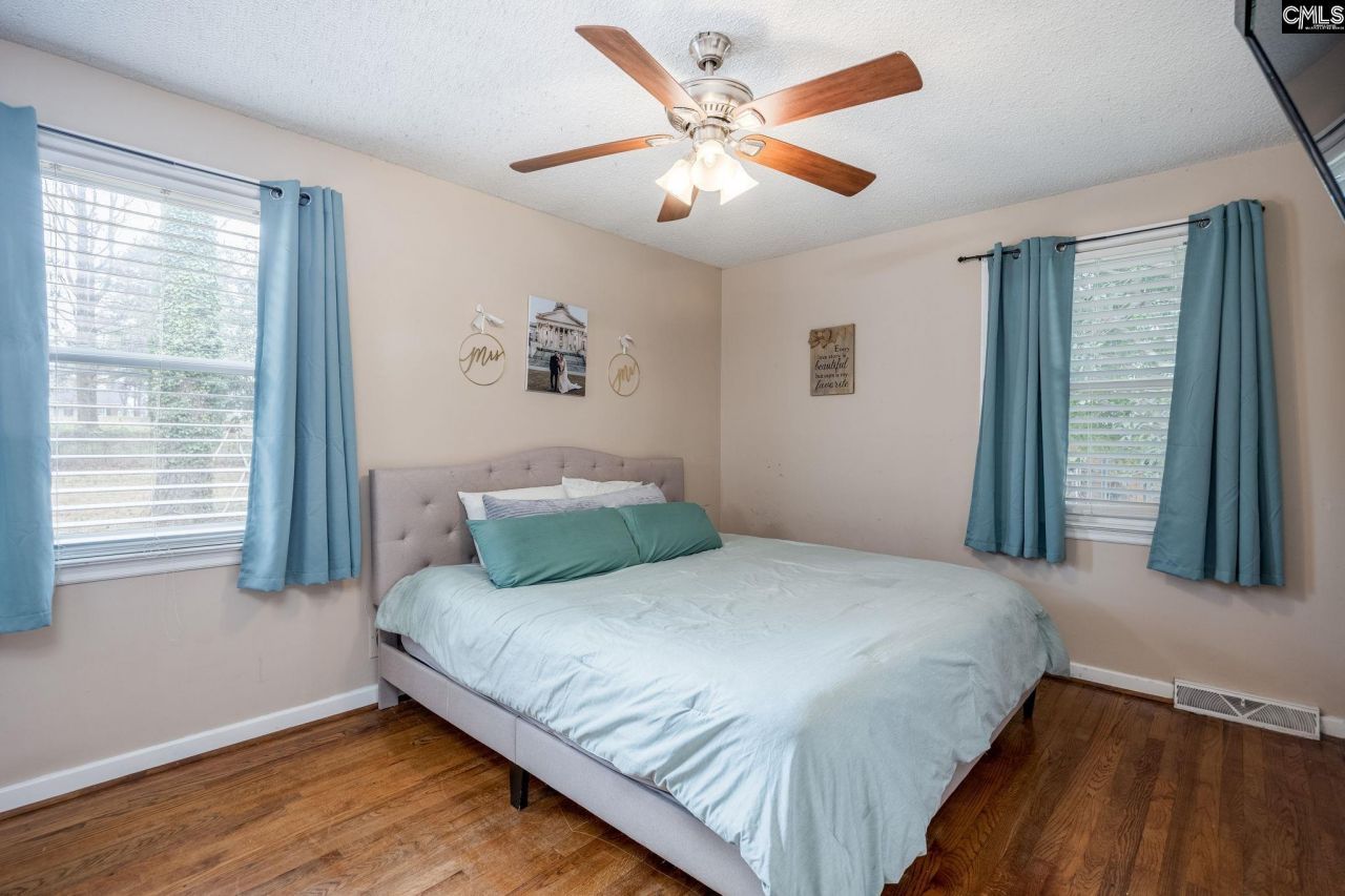 924 Bakersfield Road Photo 17