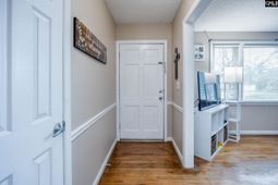 924 Bakersfield Road photo 4