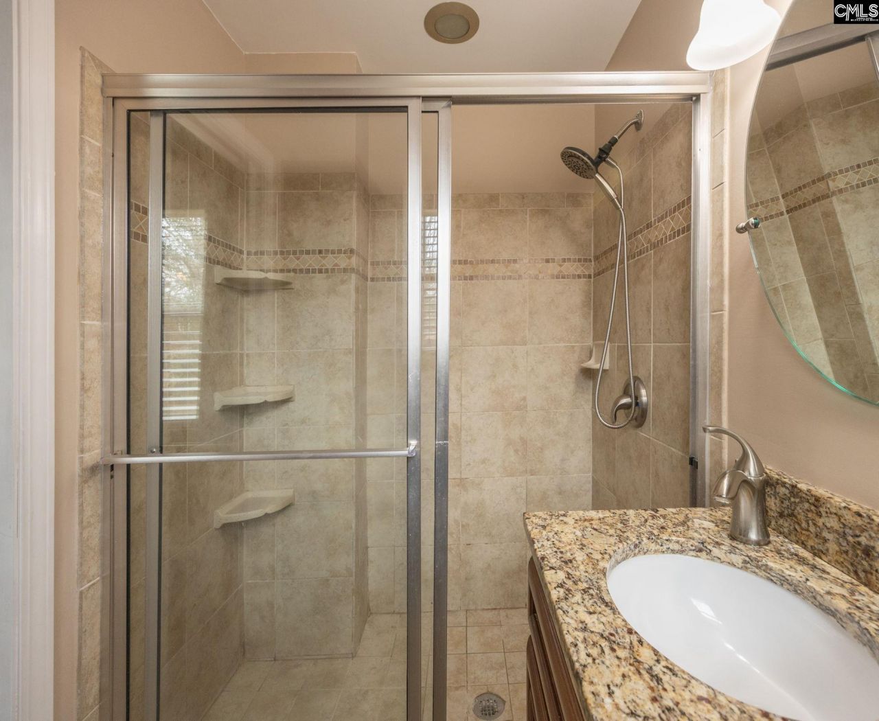 924 Bakersfield Road Photo 21