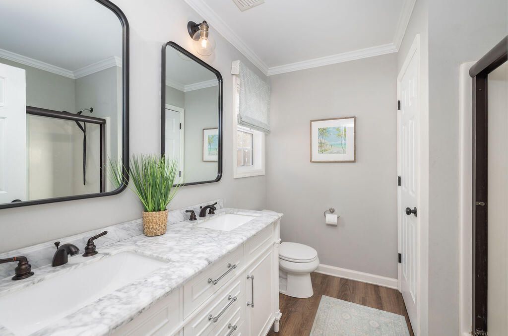 741 Veron Place Photo 20