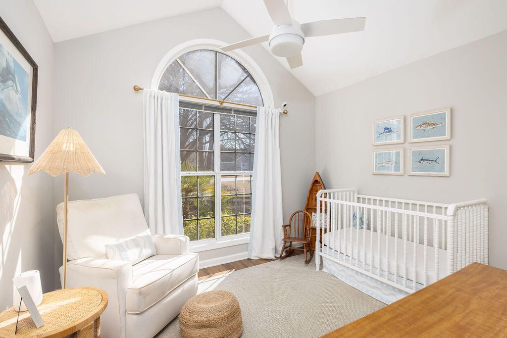 741 Veron Place Photo 21