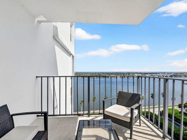 1701 S Flagler Drive, Unit 1809, West Palm Beach, FL 33401