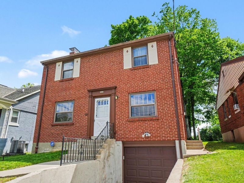 3505 Rosecliff Drive, Cincinnati, OH 45205 Photo 3