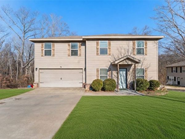 75 Melanie Drive , Bella Vista, AR 72714