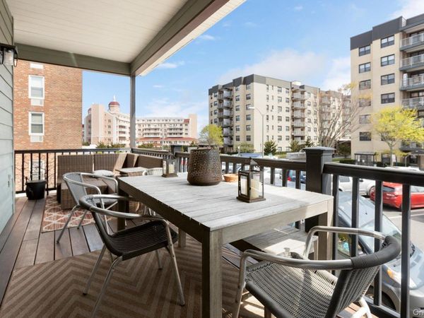 847b E Broadway , Long Beach, NY 11561