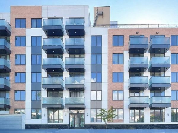 42-18 147th Street , Unit 2i, Flushing, NY 11355