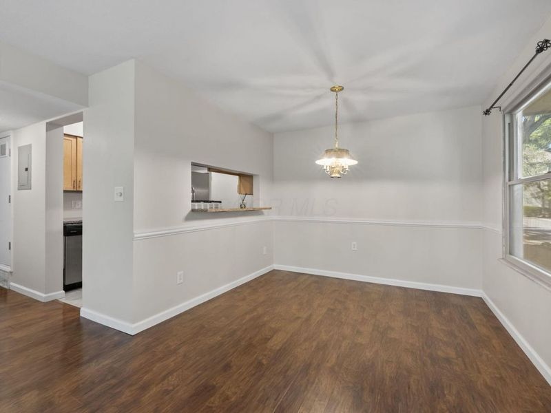 1324 Lake Shore Drive , Unit B, Columbus, OH 43204 Photo 12