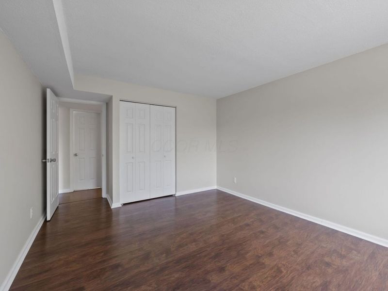 1324 Lake Shore Drive , Unit B, Columbus, OH 43204 Photo 19