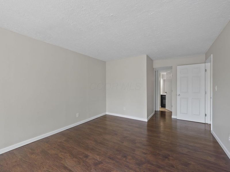 1324 Lake Shore Drive , Unit B, Columbus, OH 43204 Photo 23