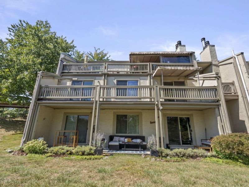 1324 Lake Shore Drive , Unit B, Columbus, OH 43204 Photo 33