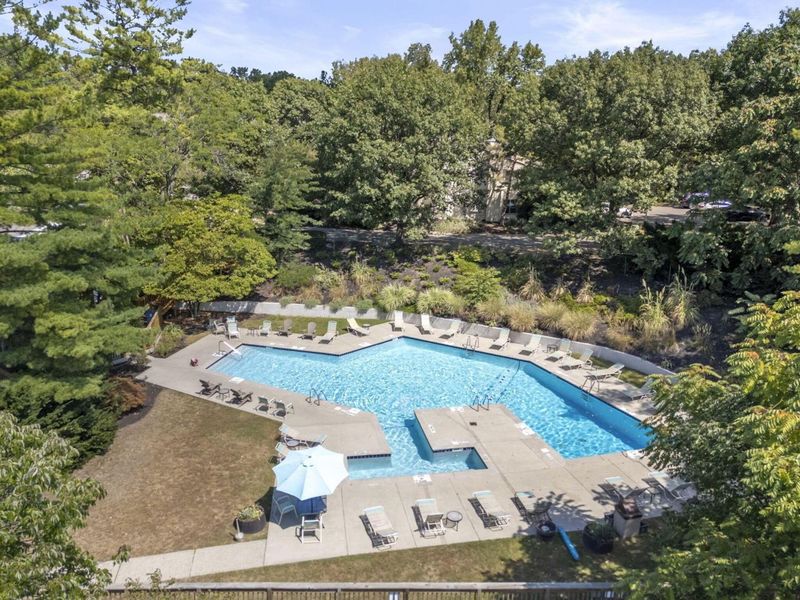 1324 Lake Shore Drive , Unit B, Columbus, OH 43204 Photo 44