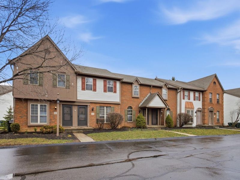 5874 Aqua Bay Drive , Columbus, OH 43235 Photo 1