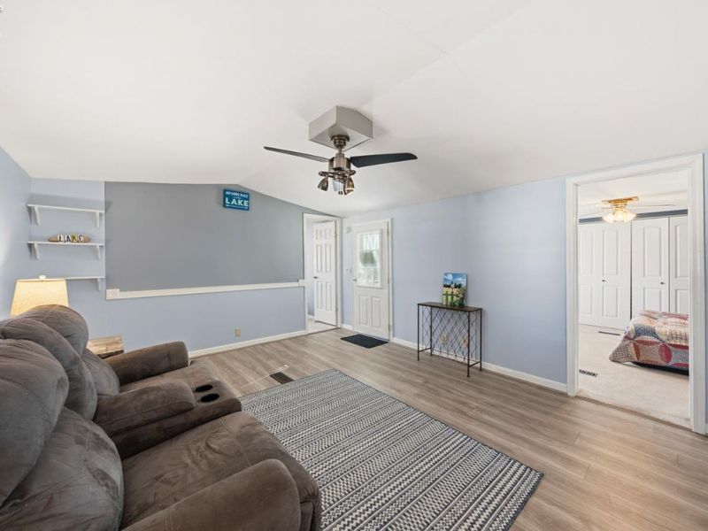 164 Driftwood Drive, Port Clinton, OH 43452 Photo 10