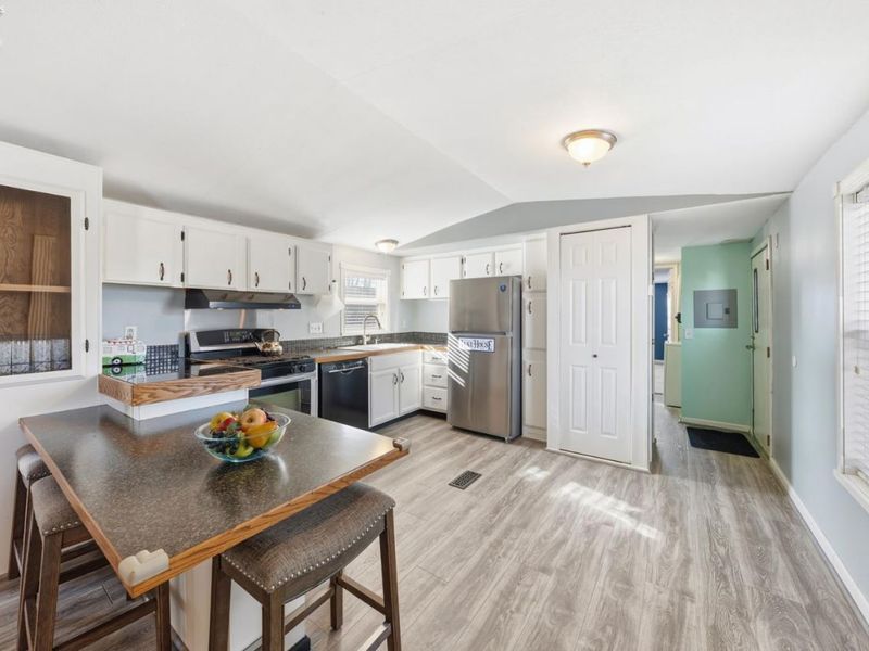 164 Driftwood Drive, Port Clinton, OH 43452 Photo 13