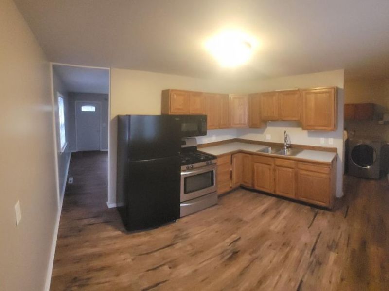 612 Helina Drive, Sandusky, OH 44870 Photo 6