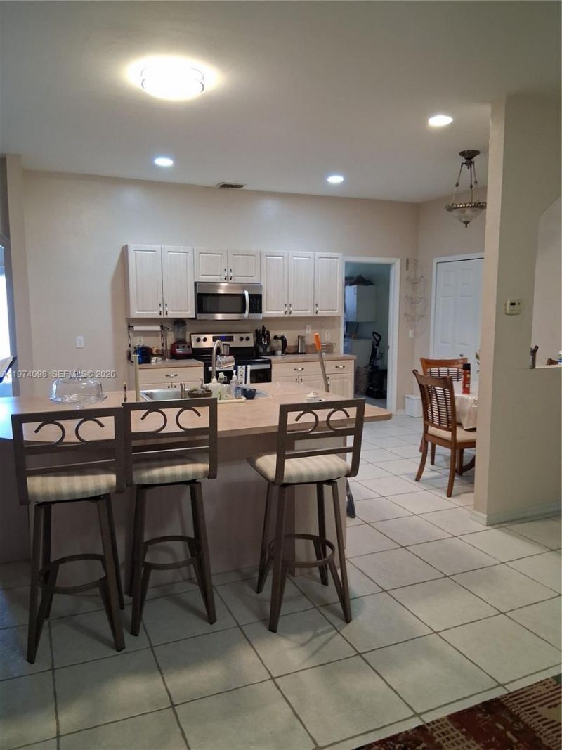 721 Milwaukee Blvd, Lehigh Acres, FL 33974 Photo