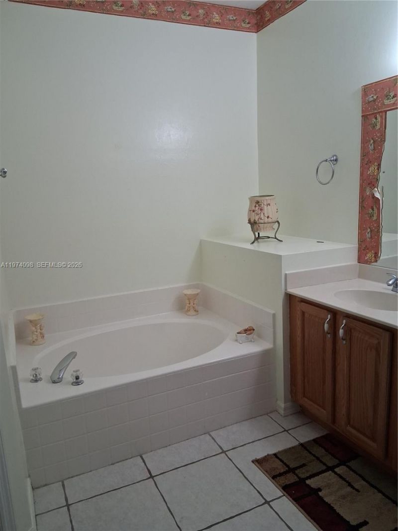 721 Milwaukee Blvd, Lehigh Acres, FL 33974 Photo