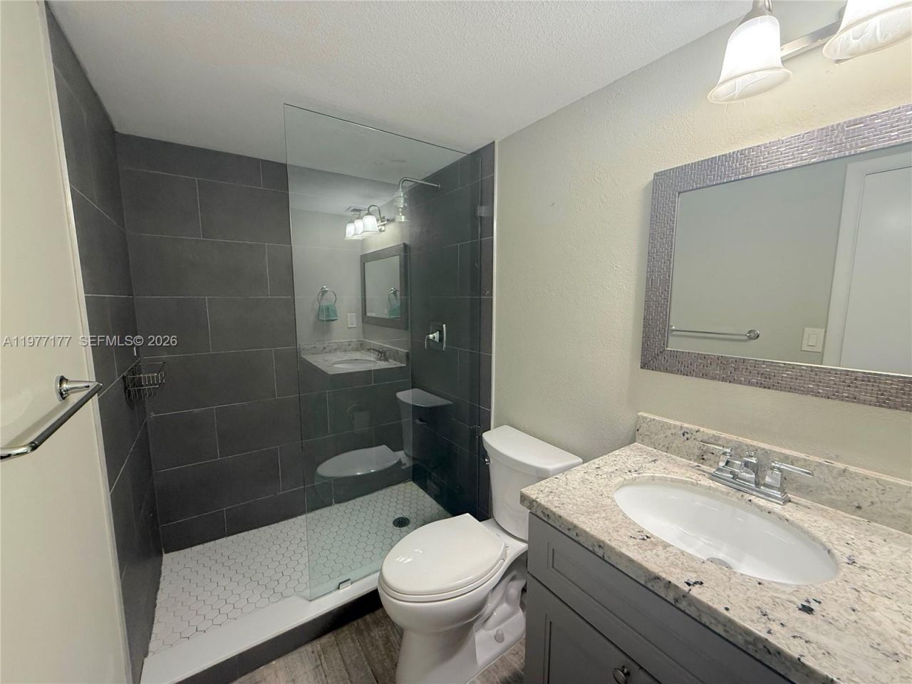 5750 Collins Ave , Unit 6G, Miami Beach, FL 33140 Photo