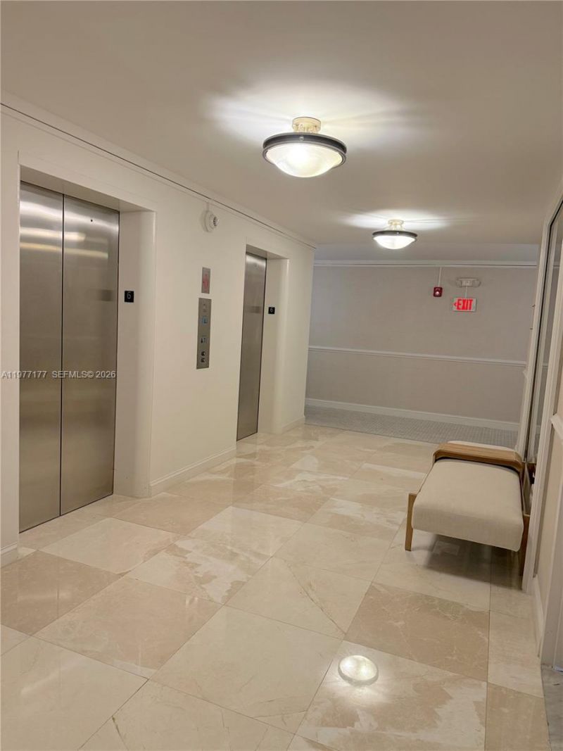 5750 Collins Ave , Unit 6G, Miami Beach, FL 33140 Photo
