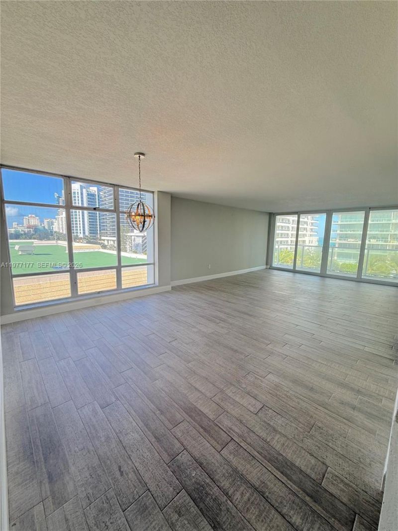5750 Collins Ave , Unit 6G, Miami Beach, FL 33140 Photo