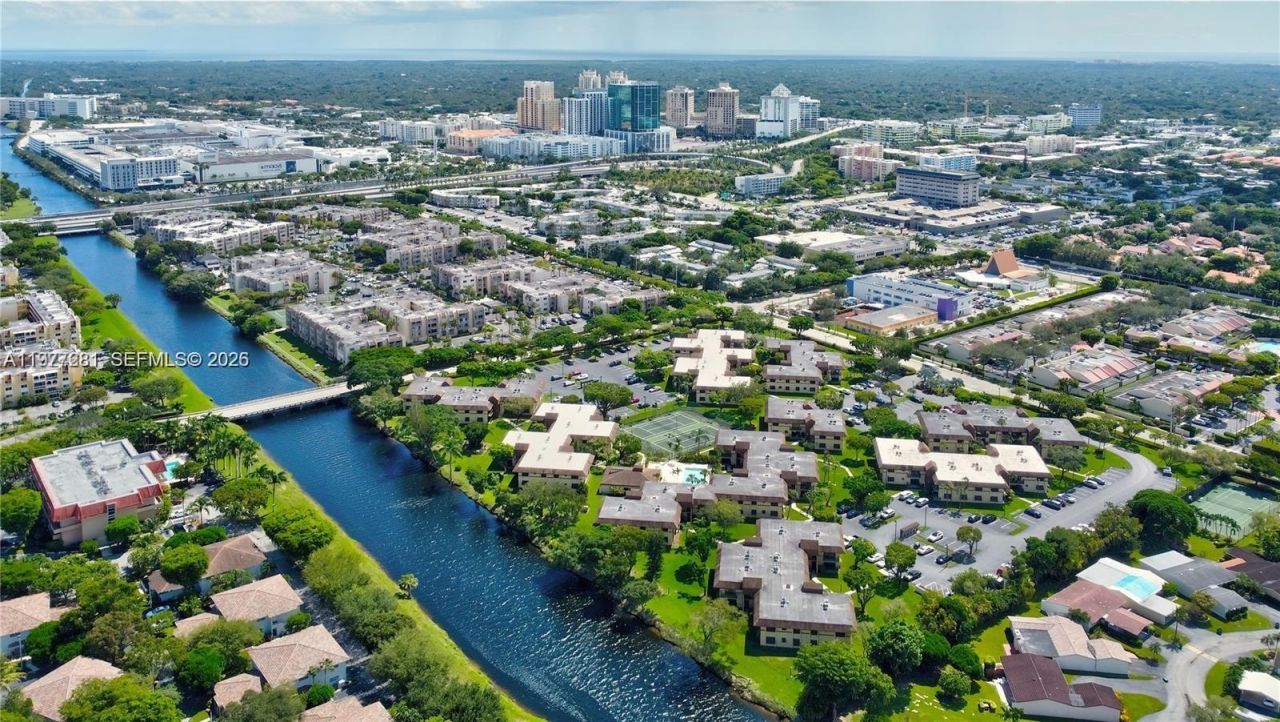 7985 SW 86th St, Unit 432, Miami, FL 33143 Photo