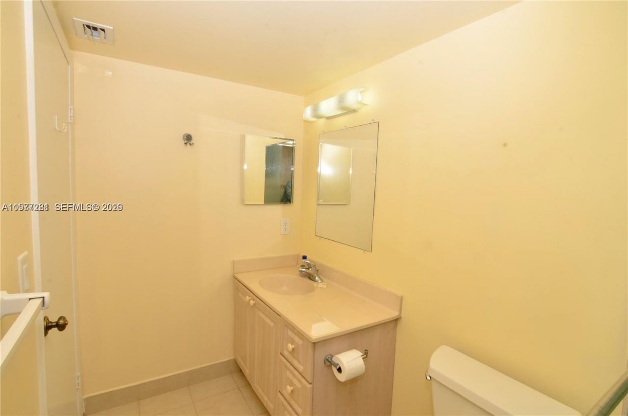 7985 SW 86th St, Unit 432, Miami, FL 33143 Photo