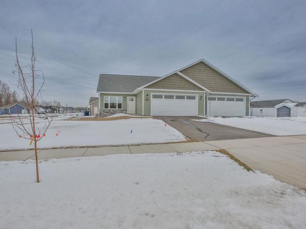 3703 Green Pastures Lane, Weston, WI 54476