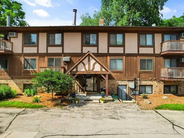 2564 Branch Street, Unit 12, Middleton, WI 53562