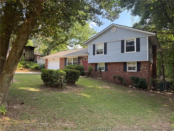 4935 Catalpa Circle, Hope Mills, NC 28348