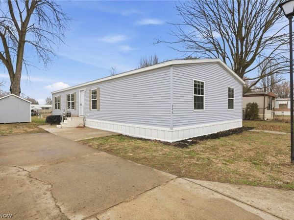 2445 Columbus Lancaster Road NW, Unit 246, Lancaster, OH 43130