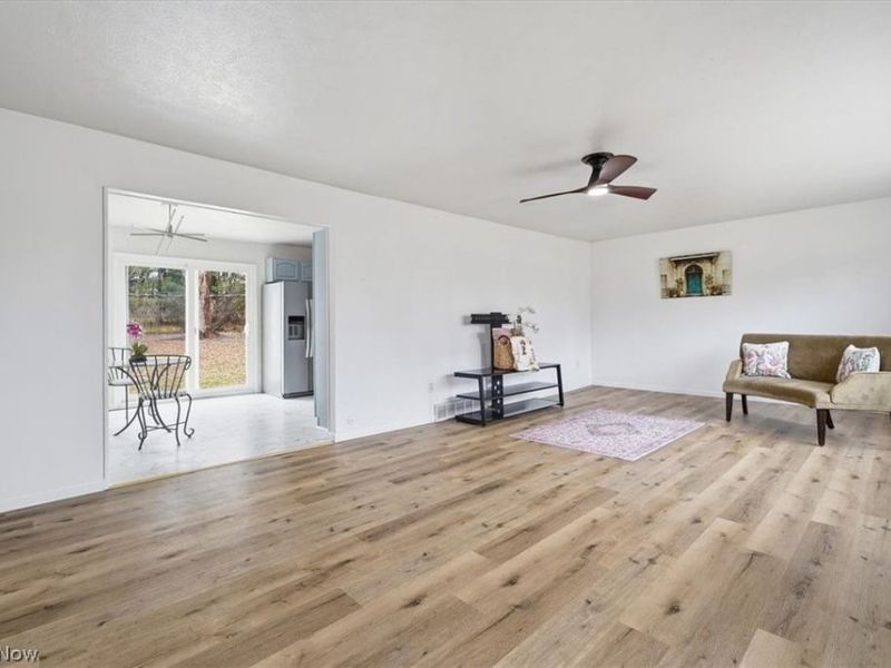 4866 Lovers Lane, Ravenna, OH 44266 Photo 3