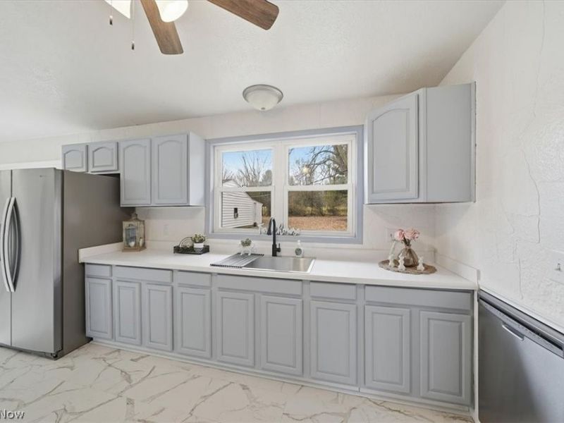 4866 Lovers Lane, Ravenna, OH 44266 Photo 8