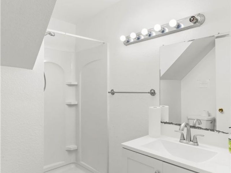 827 Michigan Avenue, Youngstown, OH 44504 Photo 14