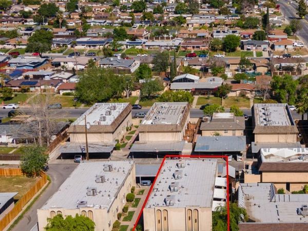 2709 Haley Street, Bakersfield, CA 93305