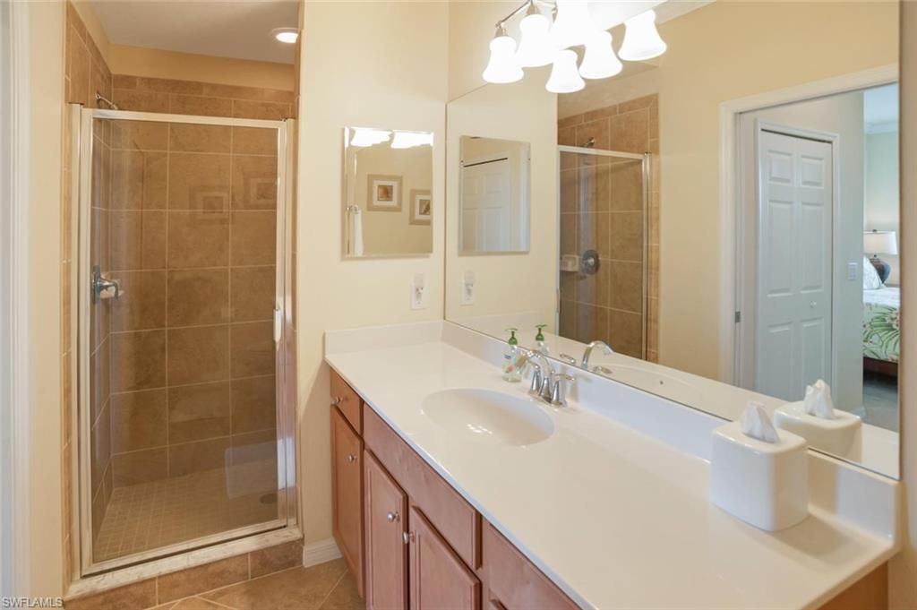 9731 Acqua Ct, Unit 531, Naples, FL 34113 Photo