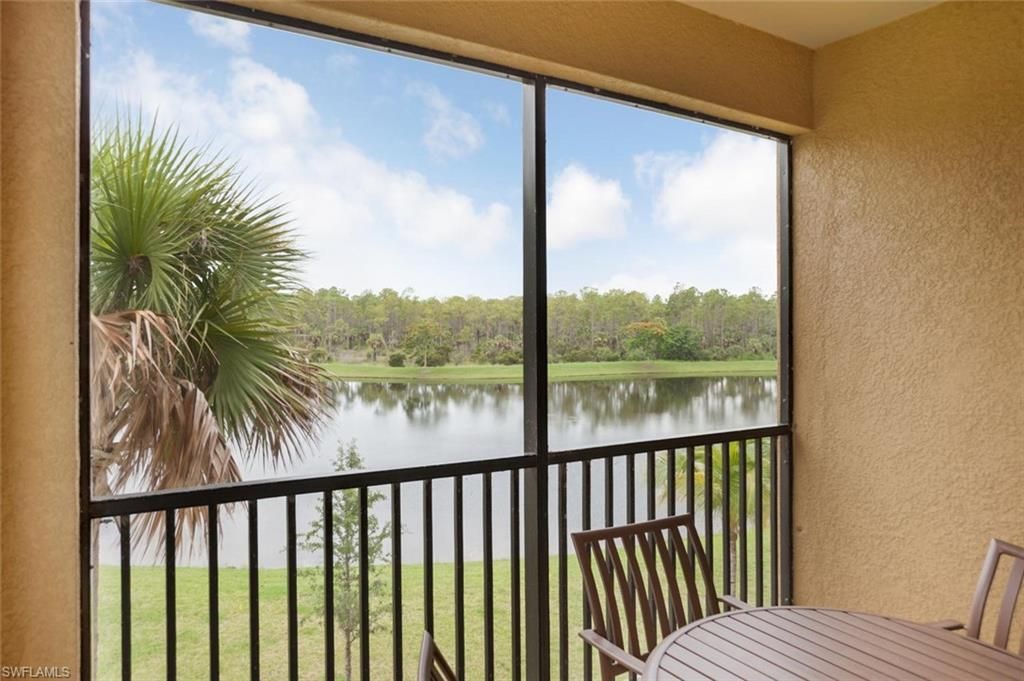 9731 Acqua Ct, Unit 531, Naples, FL 34113 Photo