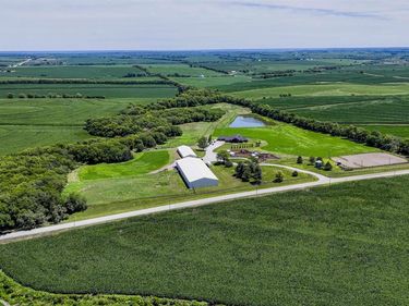 1179 S 56th Road , Nebraska City, NE 68410