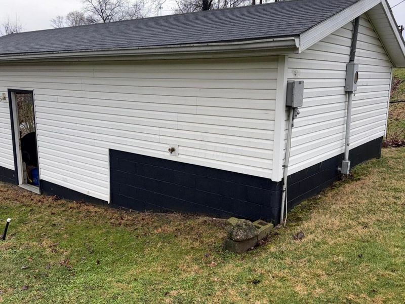 216 Summit Road, Thornville, OH 43076 Photo 3