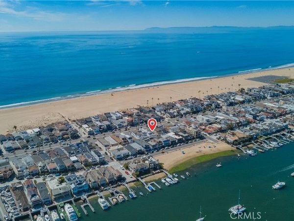 920 W Balboa , Newport Beach, CA 92661