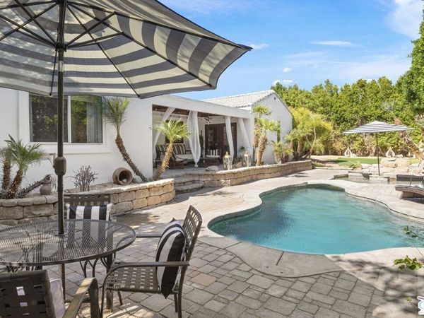 2030 E Acacia Road , Palm Springs, CA 92262