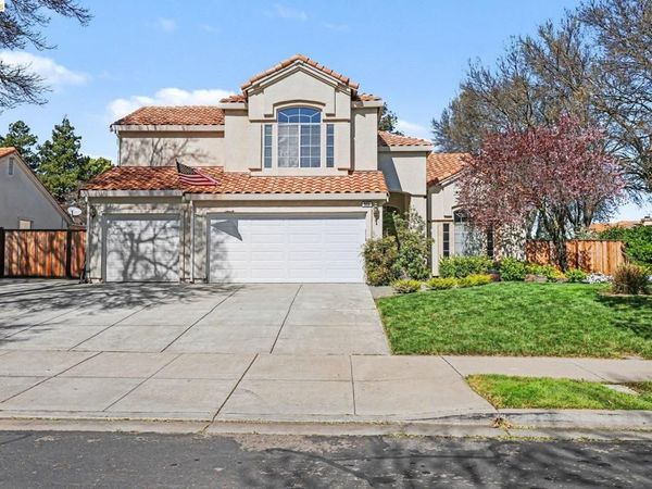 925 925 Outrigger Cir, Brentwood, CA 94513