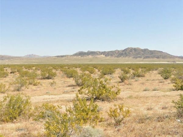 800 Firethorn Way (NEAR) , Johnson Valley, CA 92285