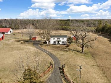 1815 COUNTRY ROAD, BEAVERDAM, VA 23015