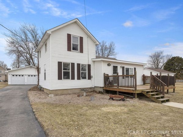 359 Wyoming Avenue, Paw Paw, IL 61353