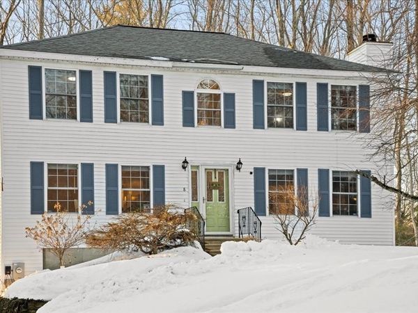 8 Hemlock St, Paxton, MA 01612