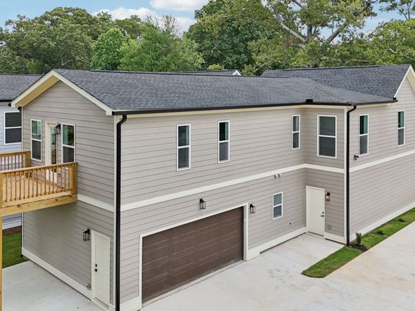 3189 B Jackson, Hapeville, GA 30354